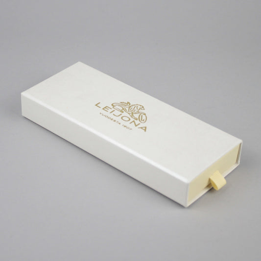 Leijona watch box