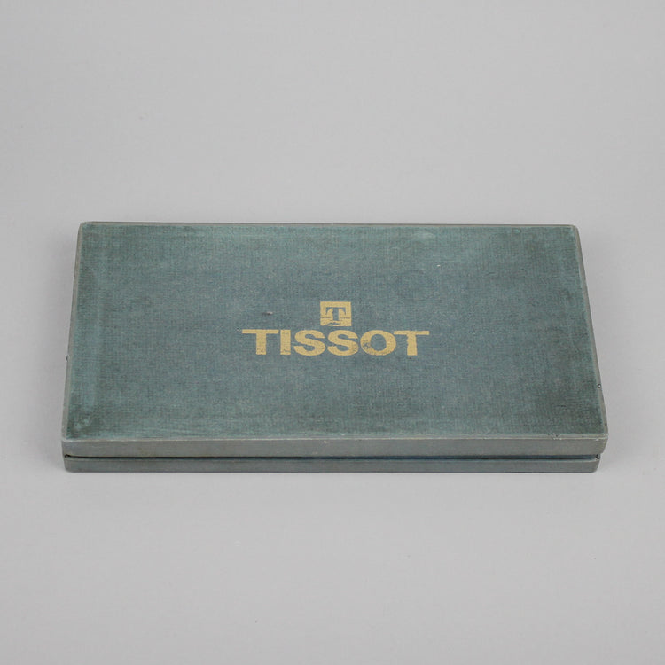 Closed box of tool kit for opening casebacks. Brand Tissot.