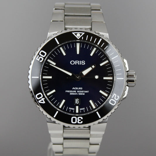 Oris Aquis 01.733.7730.4135 automatic watch