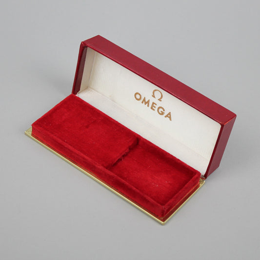 Omega kellolaatikko
