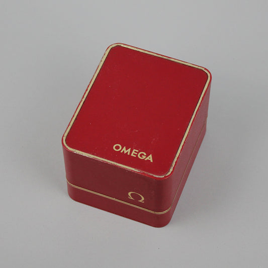 Omega kellolaatikko