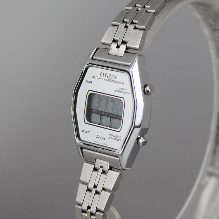 Naisten Citizen Digital Quartz