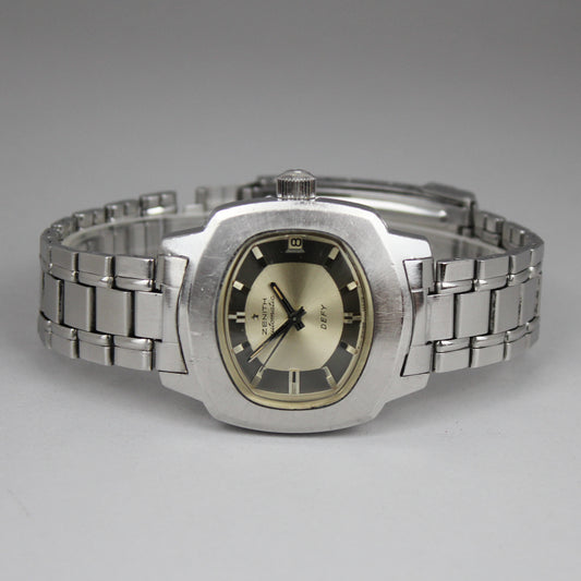 Zenith Defy automaattikello