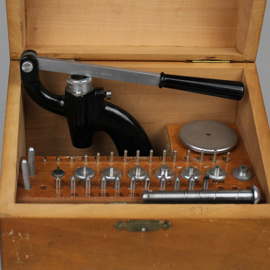 Jewel press