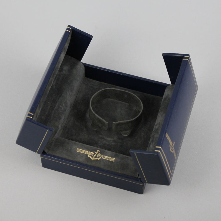 Ulysse Nardin watch box