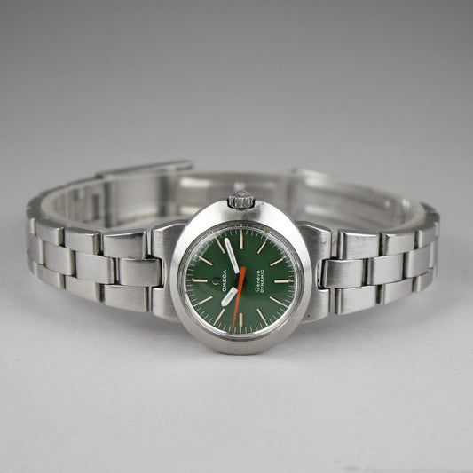Women's Omega Geneve Dynamic manual wind watch