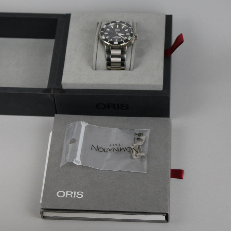 Oris Aquis Date Titanium automaattikello