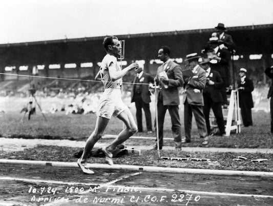 Lainakello olympialaisissa 1924