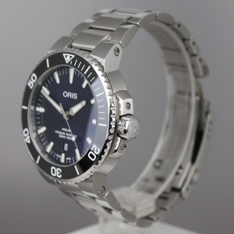 Oris Aquis 01.733.7730.4135 automatic watch