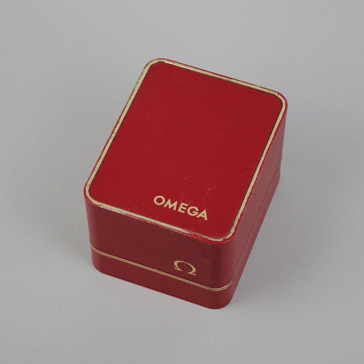 Omega kellolaatikko