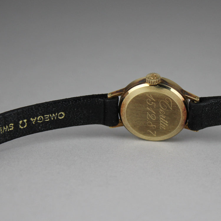 Naisten Omega Geneve 14k vetokello