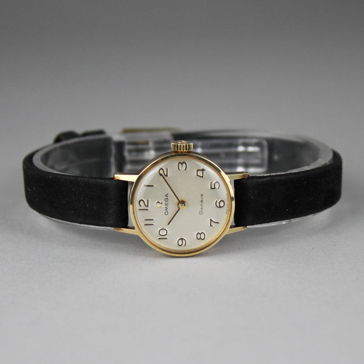 Naisten Omega Geneve 14k vetokello