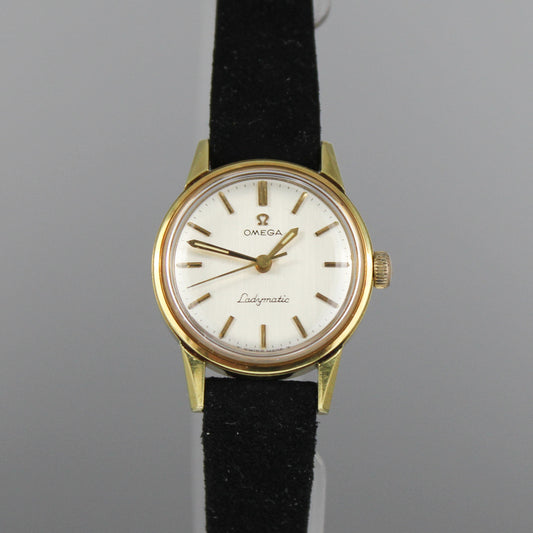 Naisten Omega Ladymatic automaattikello
