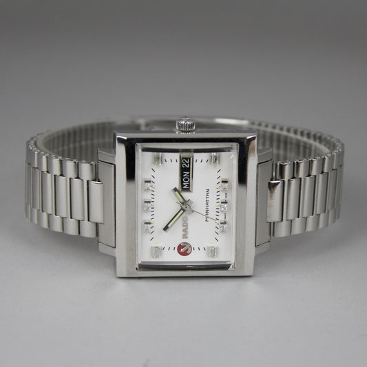 Rado Manhattan automaattikello