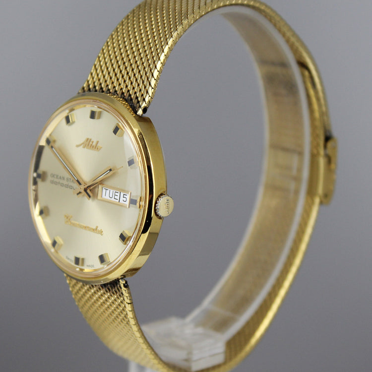 Mido Ocean Star Datoday Commander automaattikello