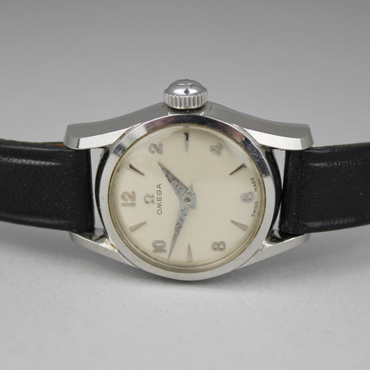 Women's Omega 668-2 manual wind watch