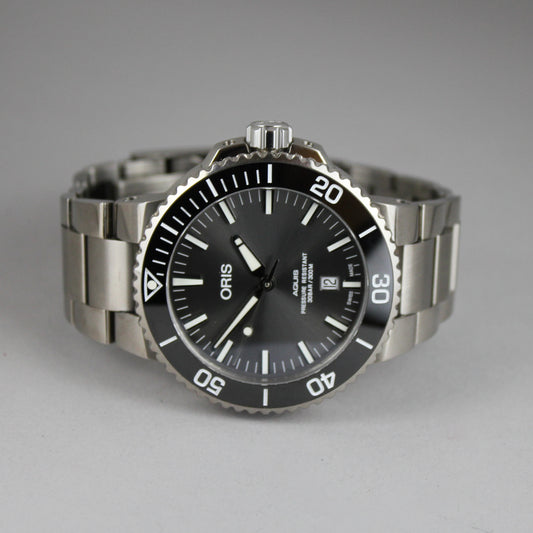 Oris Aquis Date Titanium automaattikello