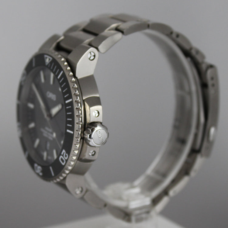 Oris Aquis Date Titanium automaattikello