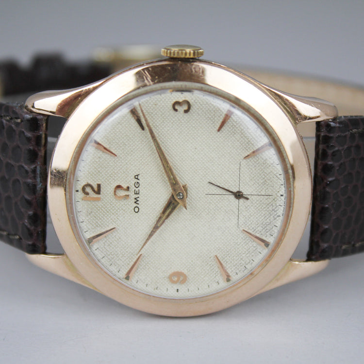 Omega 14k manual wind watch