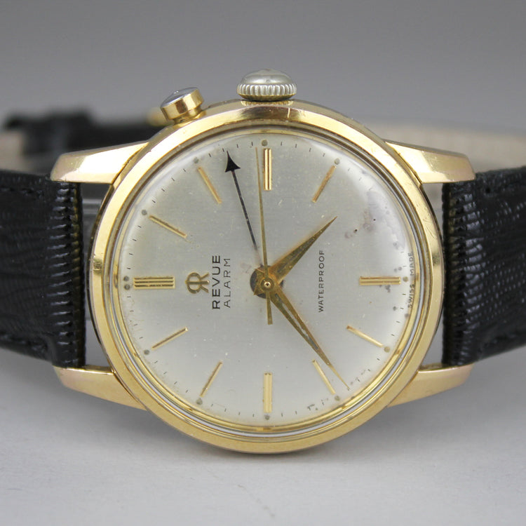 Revue Alarm manual wind watch