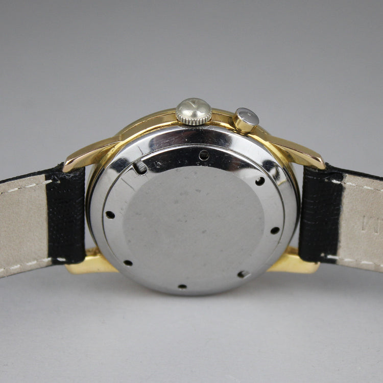 Revue Alarm manual wind watch